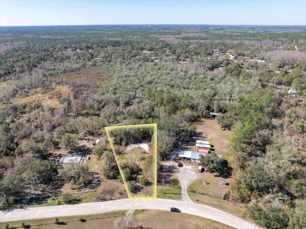 Photo of 502 Wildlife Trail, Lakeland, FL 33809 (MLS # L4953011)
