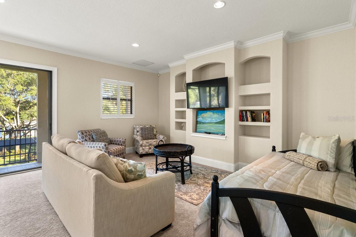 GRAND HAVEN - Residential