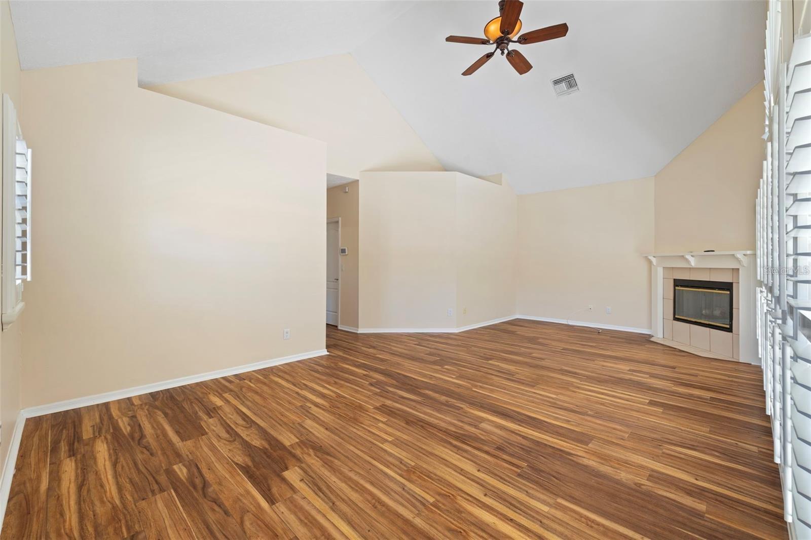 CHEVAL TENNIS VILLG CONDO 4 - Residential