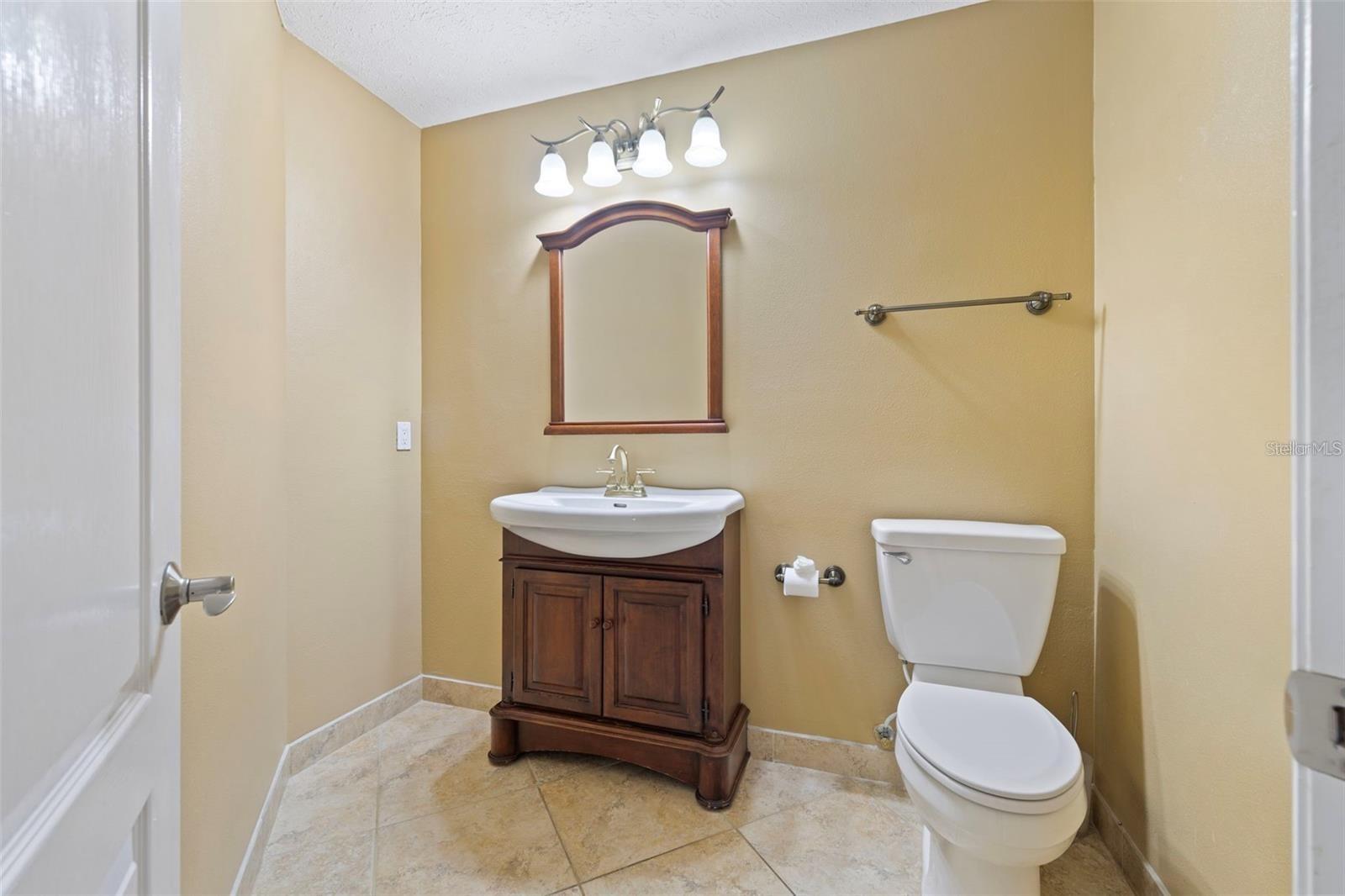 CHEVAL TENNIS VILLG CONDO 4 - Residential