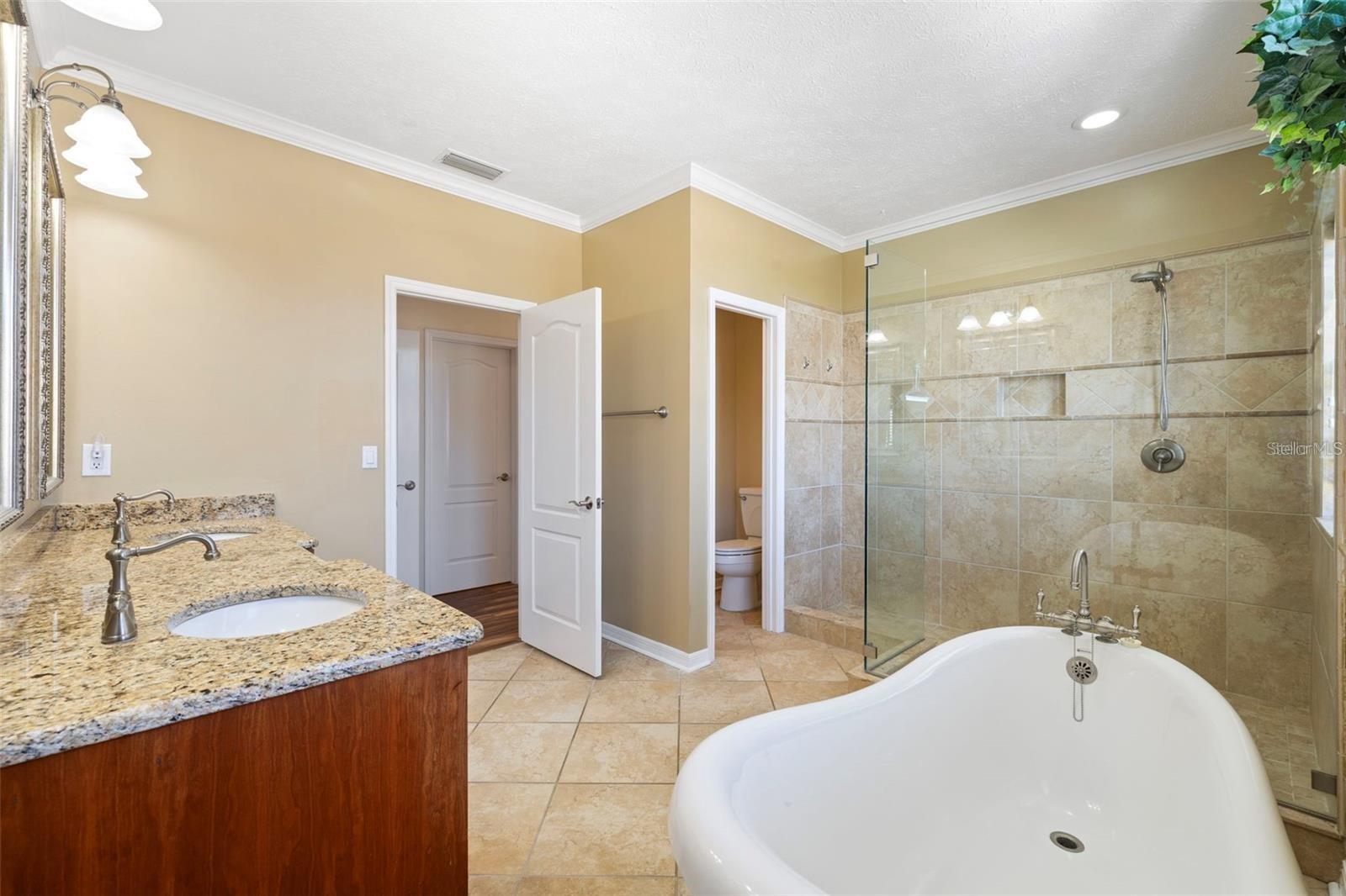 CHEVAL TENNIS VILLG CONDO 4 - Residential