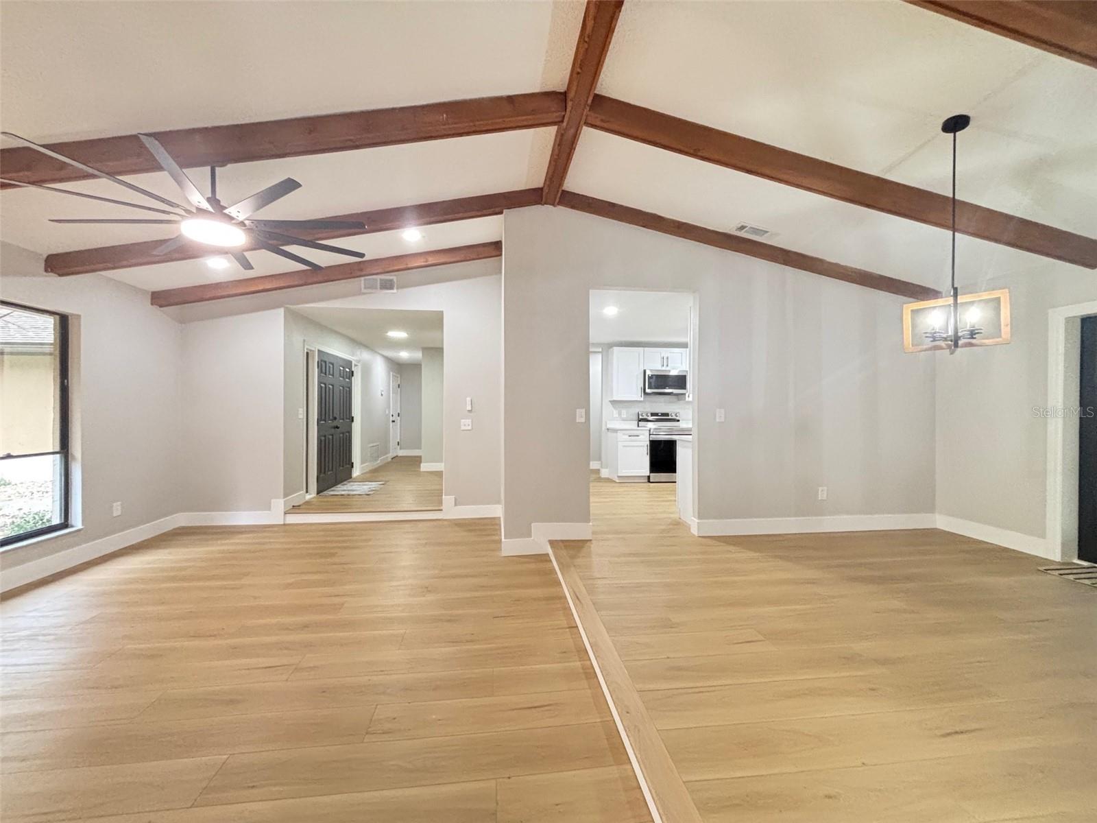 ROSEMONT SEC 11 - Residential