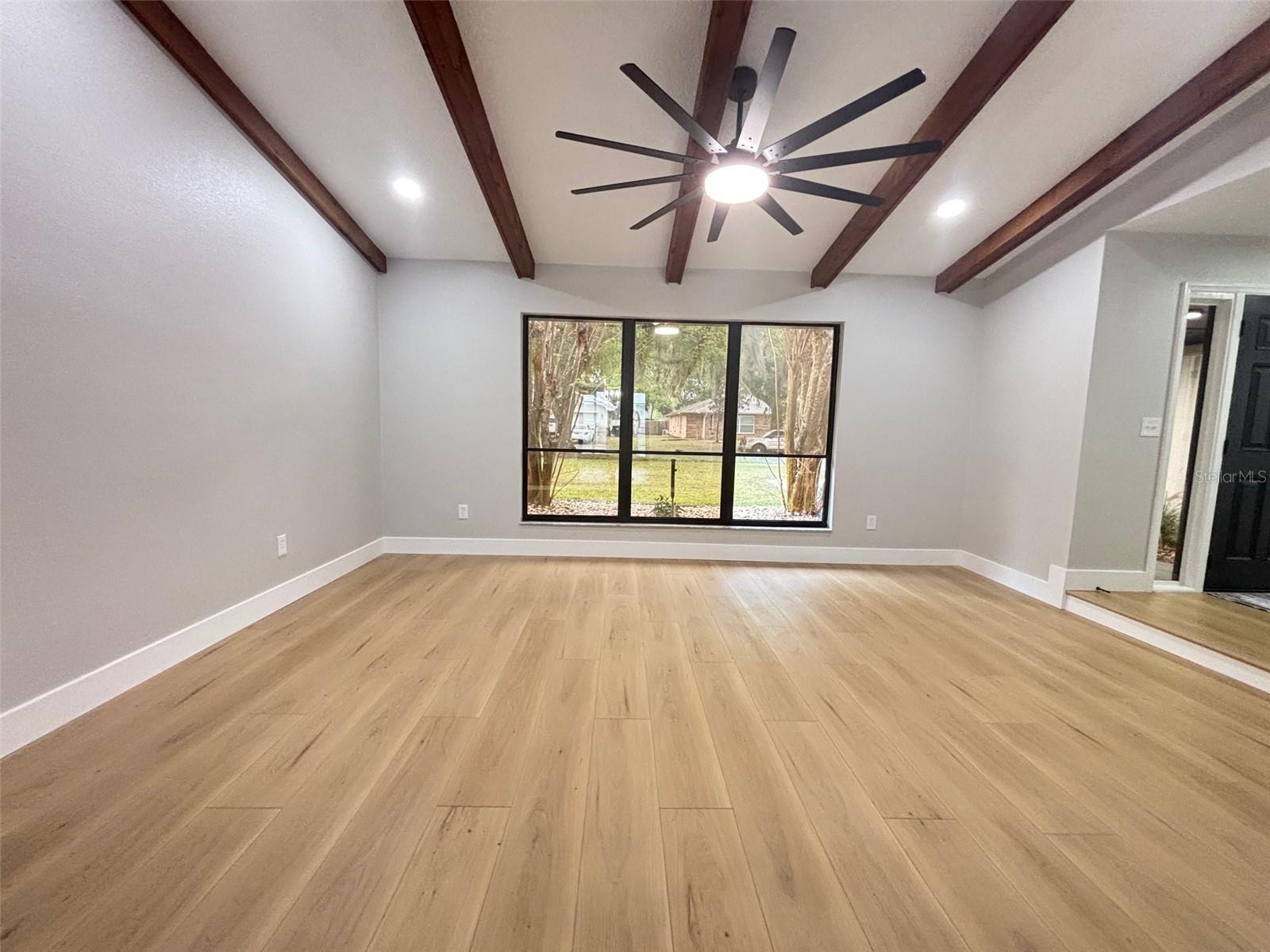 ROSEMONT SEC 11 - Residential