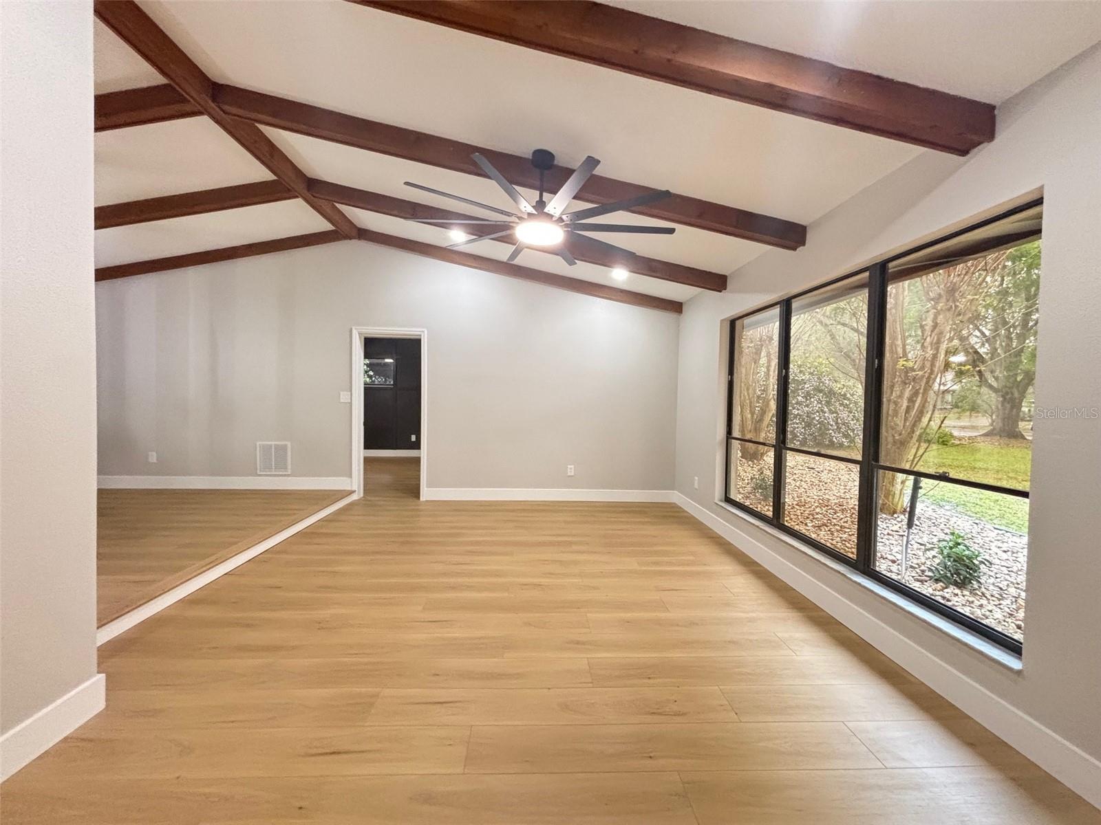 ROSEMONT SEC 11 - Residential