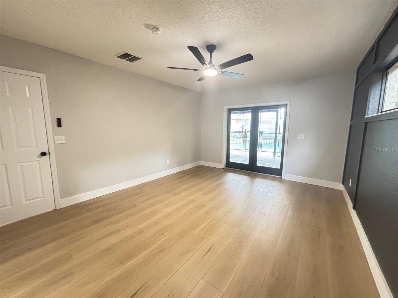 ROSEMONT SEC 11 - Residential