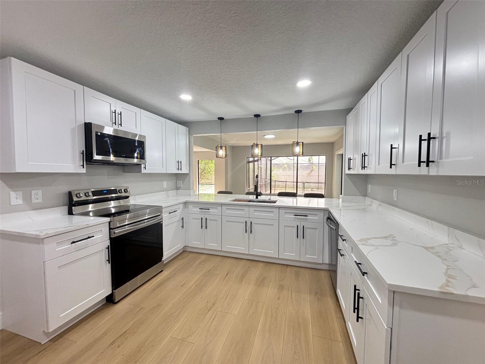 ROSEMONT SEC 11 - Residential