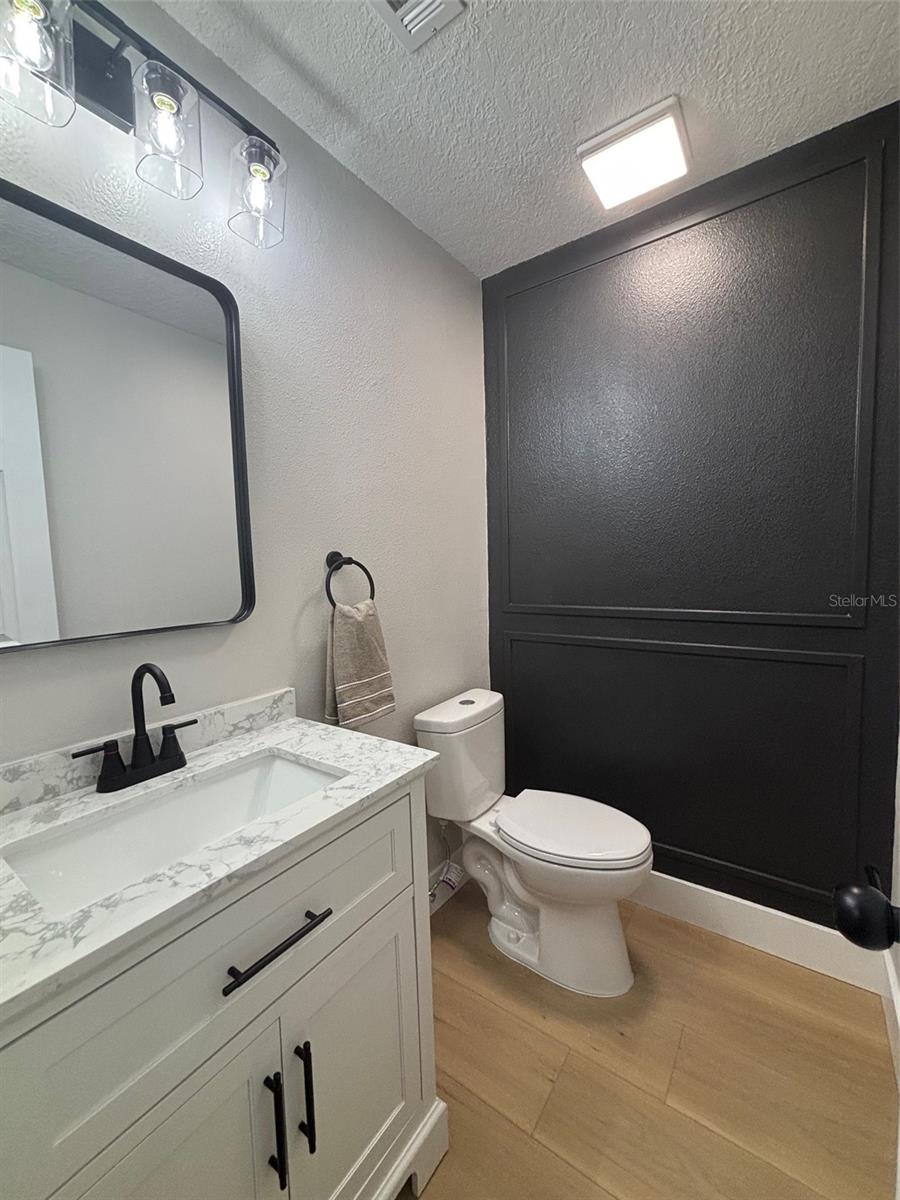 ROSEMONT SEC 11 - Residential