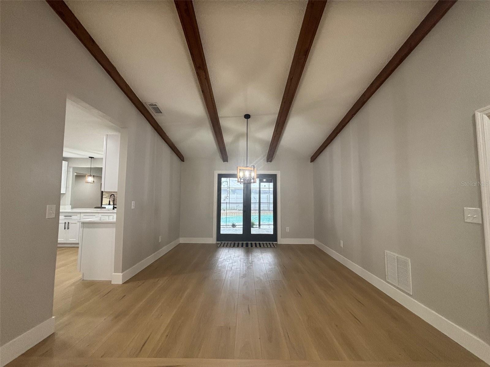 ROSEMONT SEC 11 - Residential