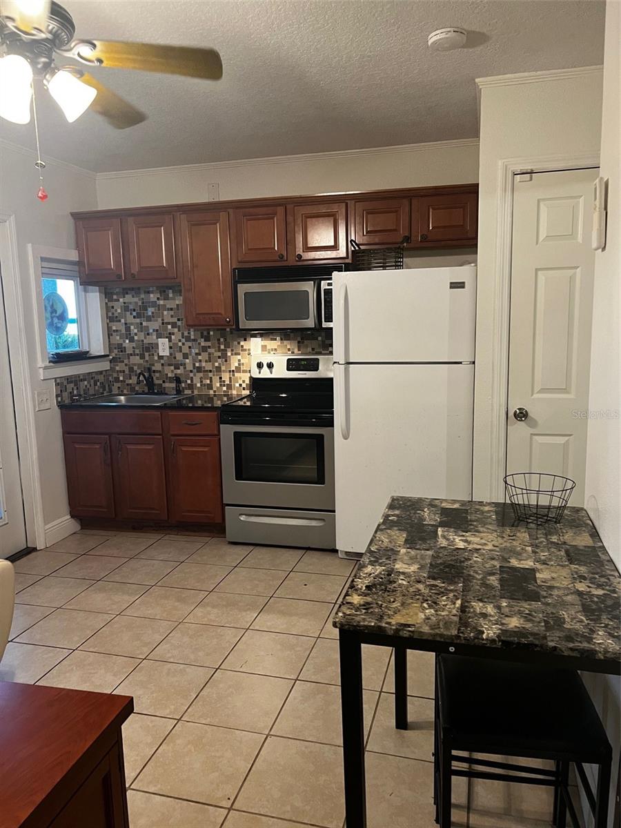 N/A - Residential Lease