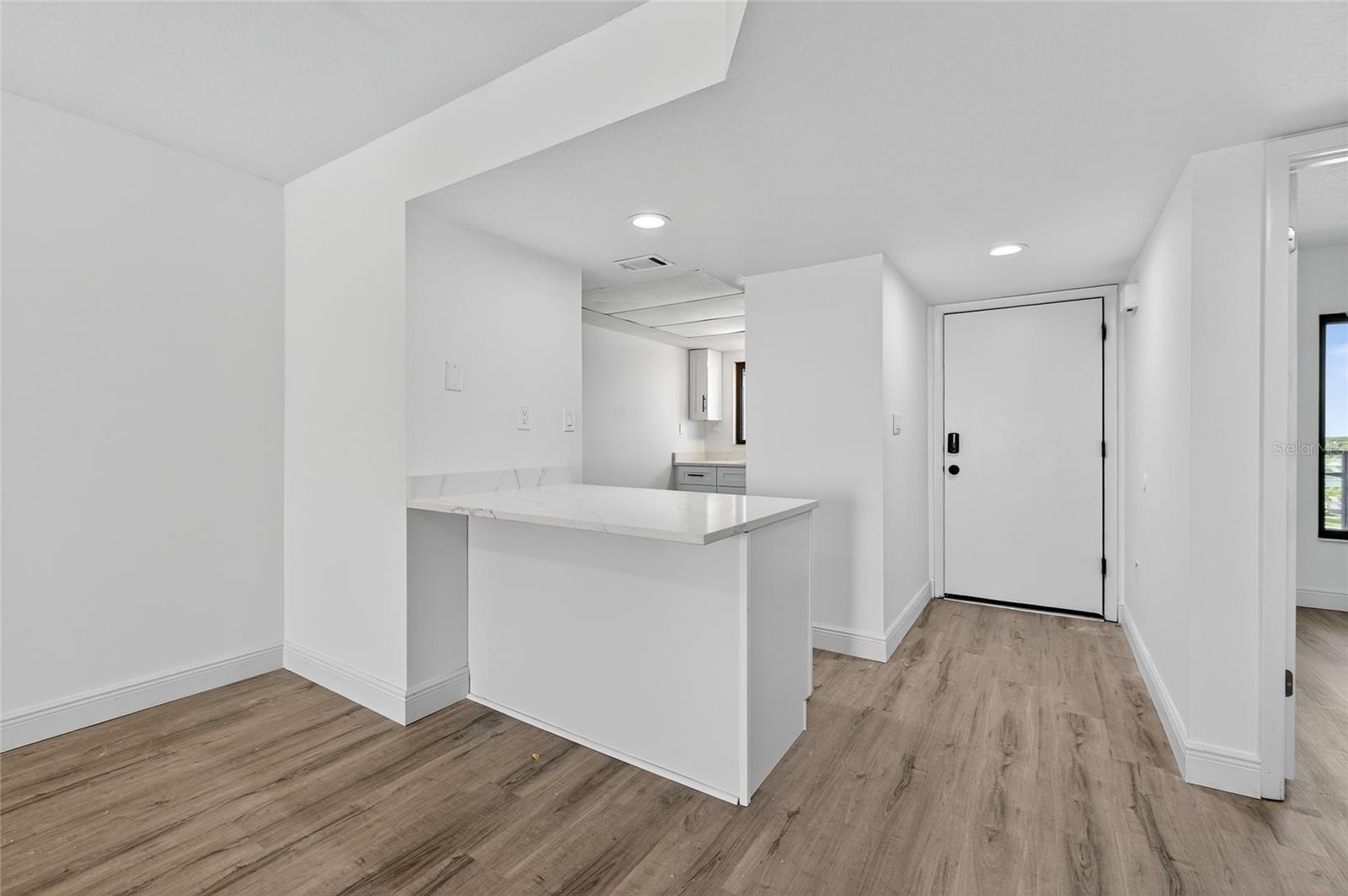 INDIES HOUSE CONDO - Residential