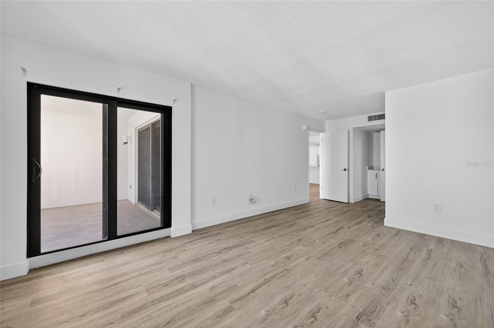 INDIES HOUSE CONDO - Residential