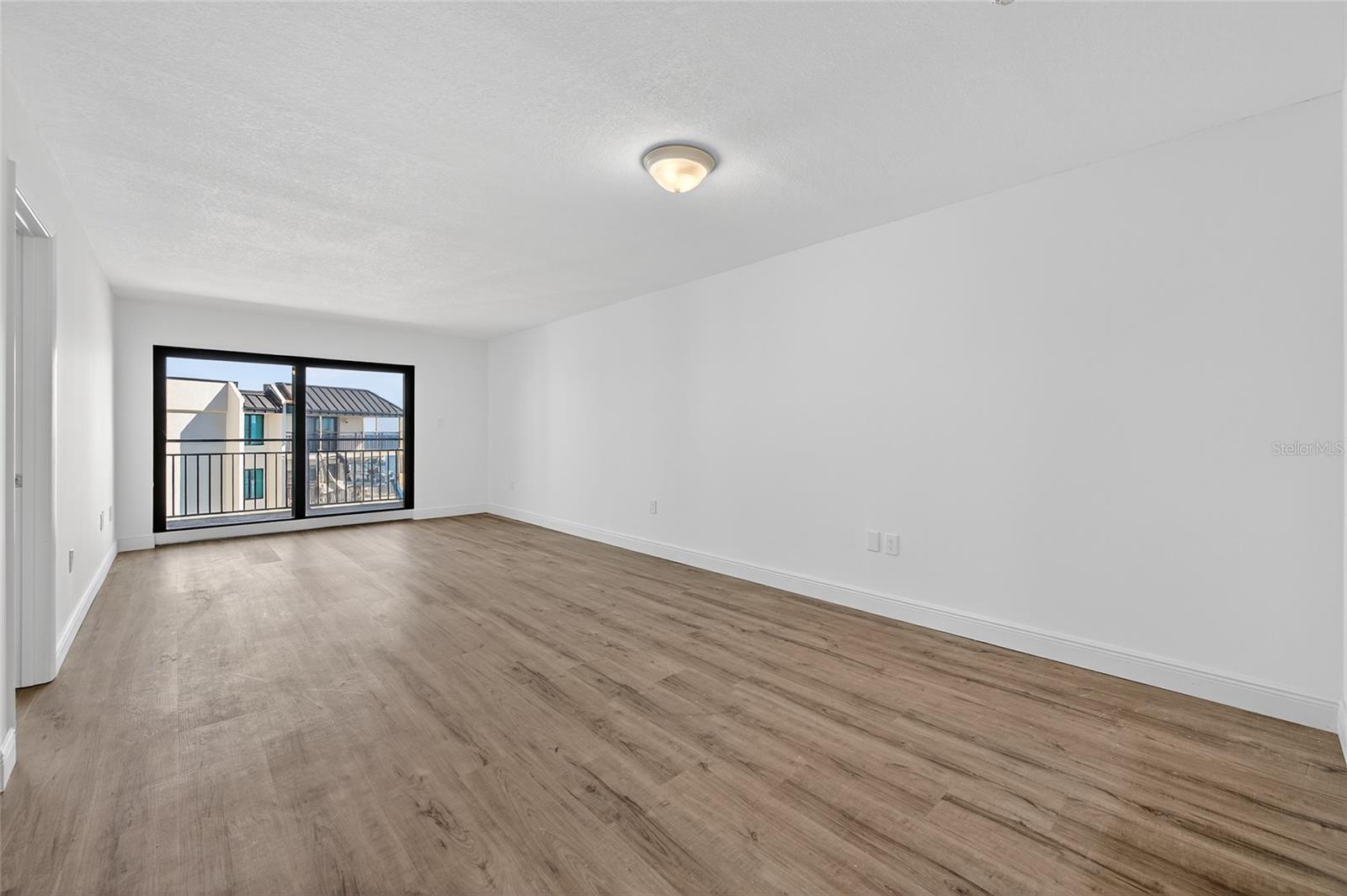 INDIES HOUSE CONDO - Residential