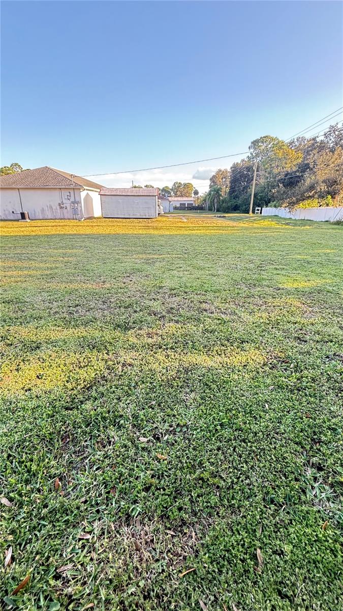 FLORIDA SHORES - Commercial Sale