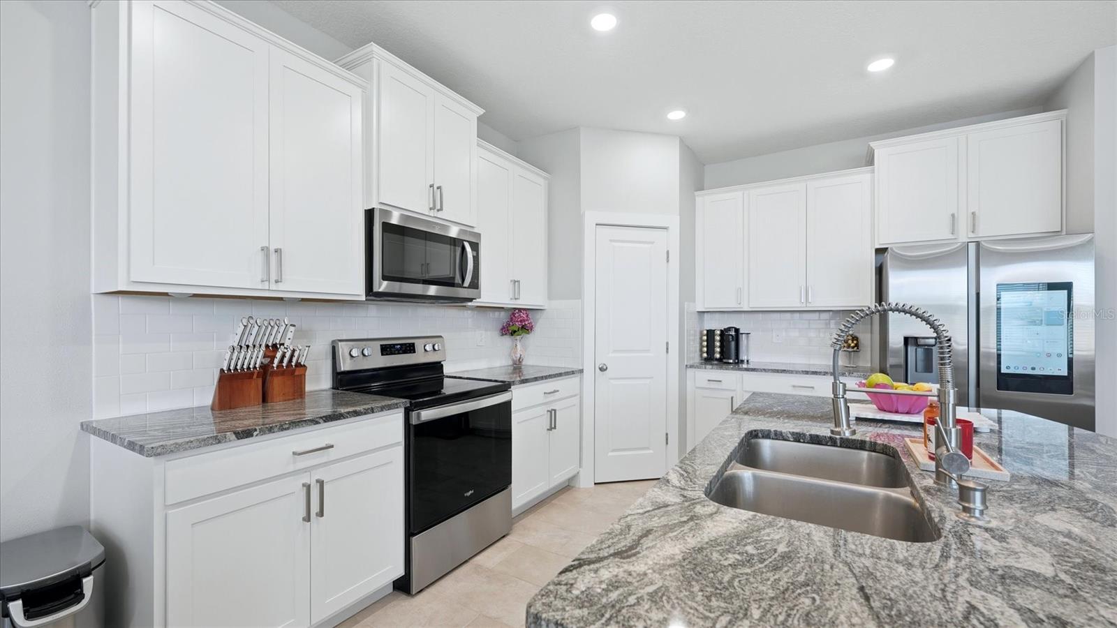 BAY LNDG PH 2B - Residential