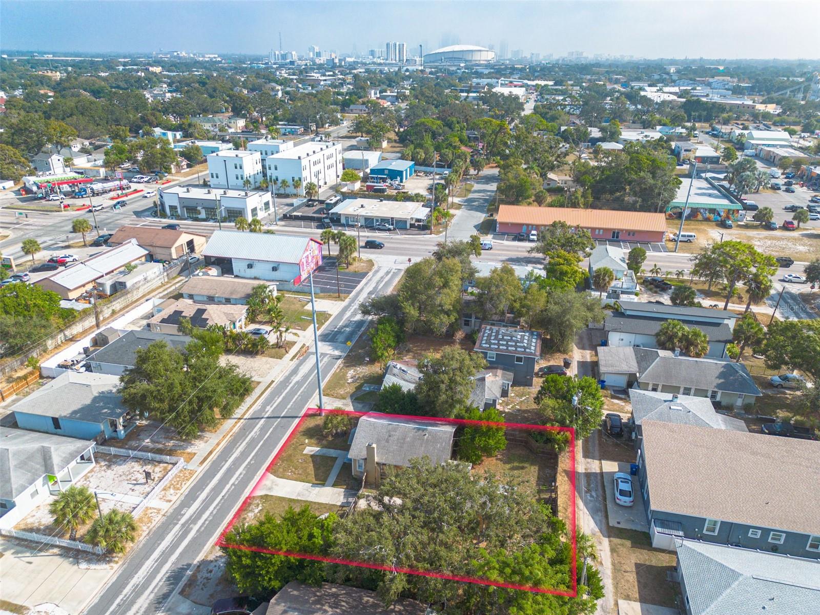 EAST ROSELAWN - Land