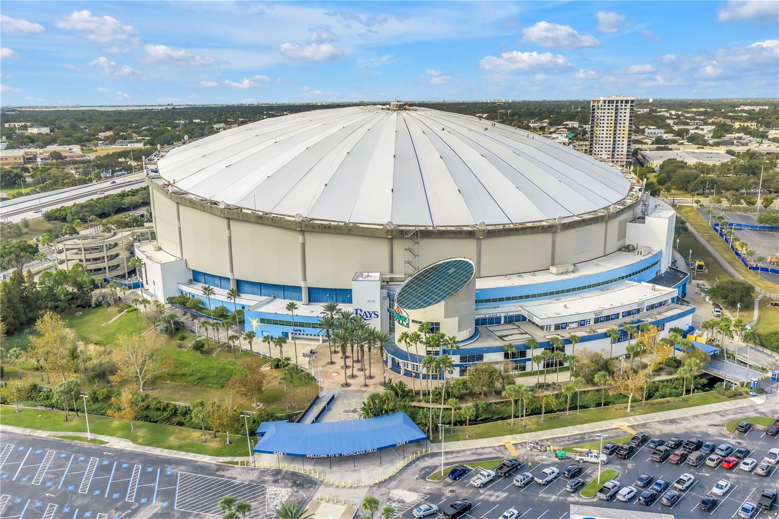 EAST ROSELAWN - Land