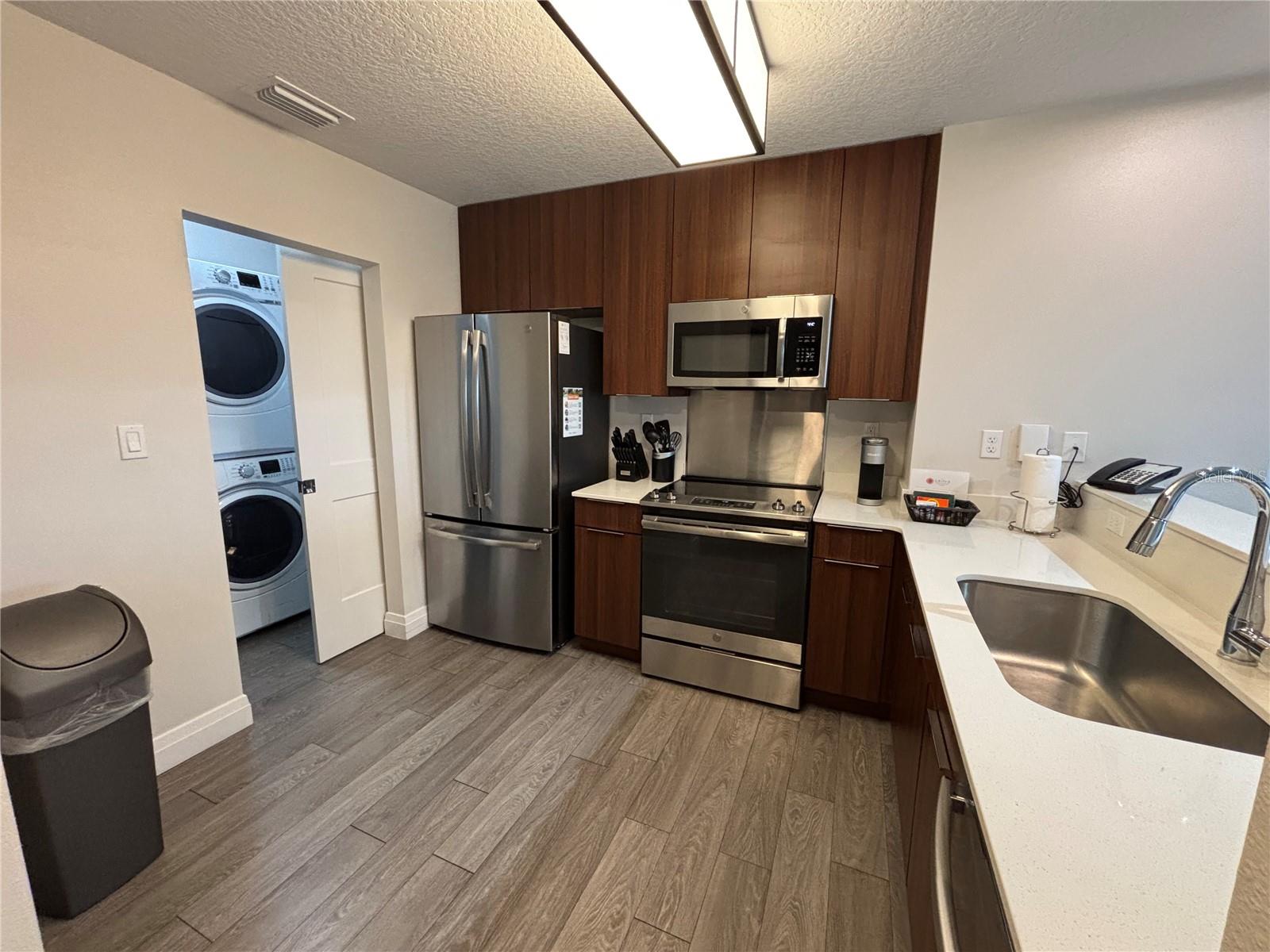 14501 GROVE RESORT AVENUE 2532