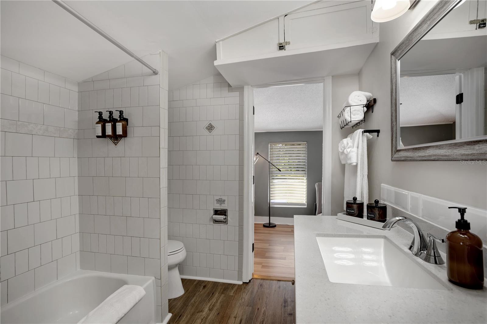 CUSTERS ADD TO LAKE MARY - Residential