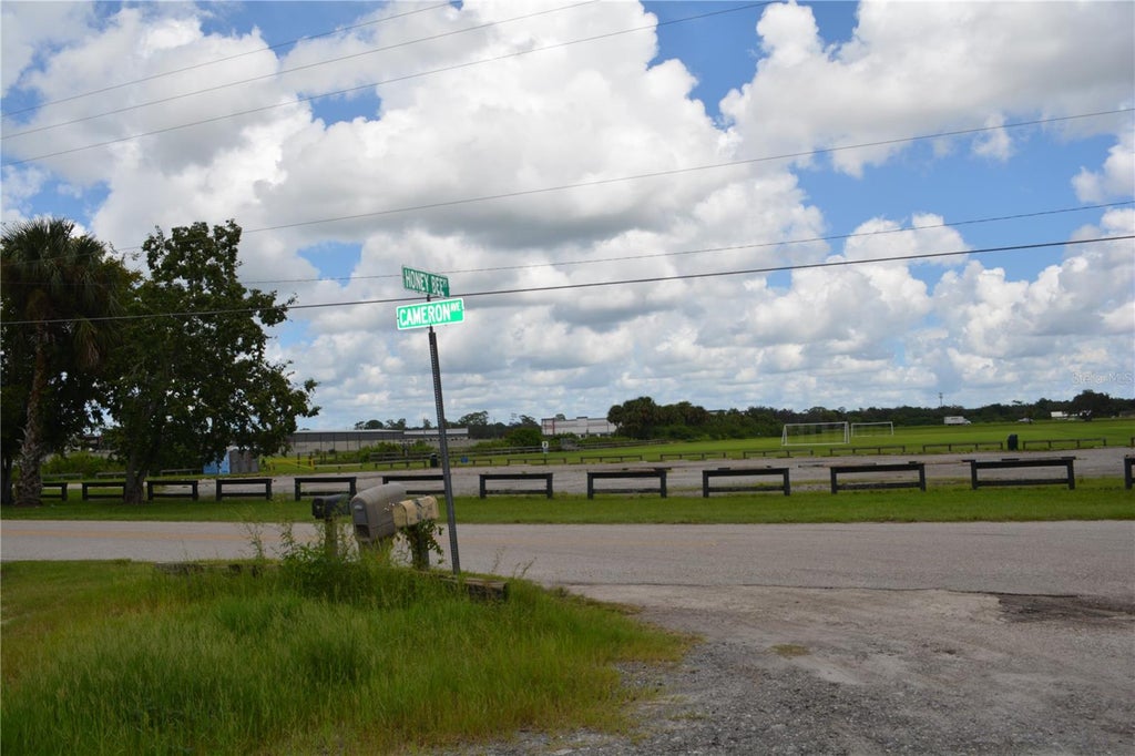 Photo of 4045 Honey Bee Pt Road, Sanford, FL 32773 (MLS # O6433882)