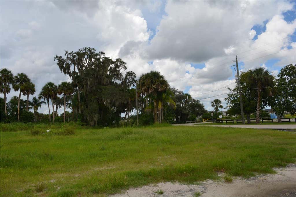 Photo of 4045 Honey Bee Pt Road, Sanford, FL 32773 (MLS # O6433882)
