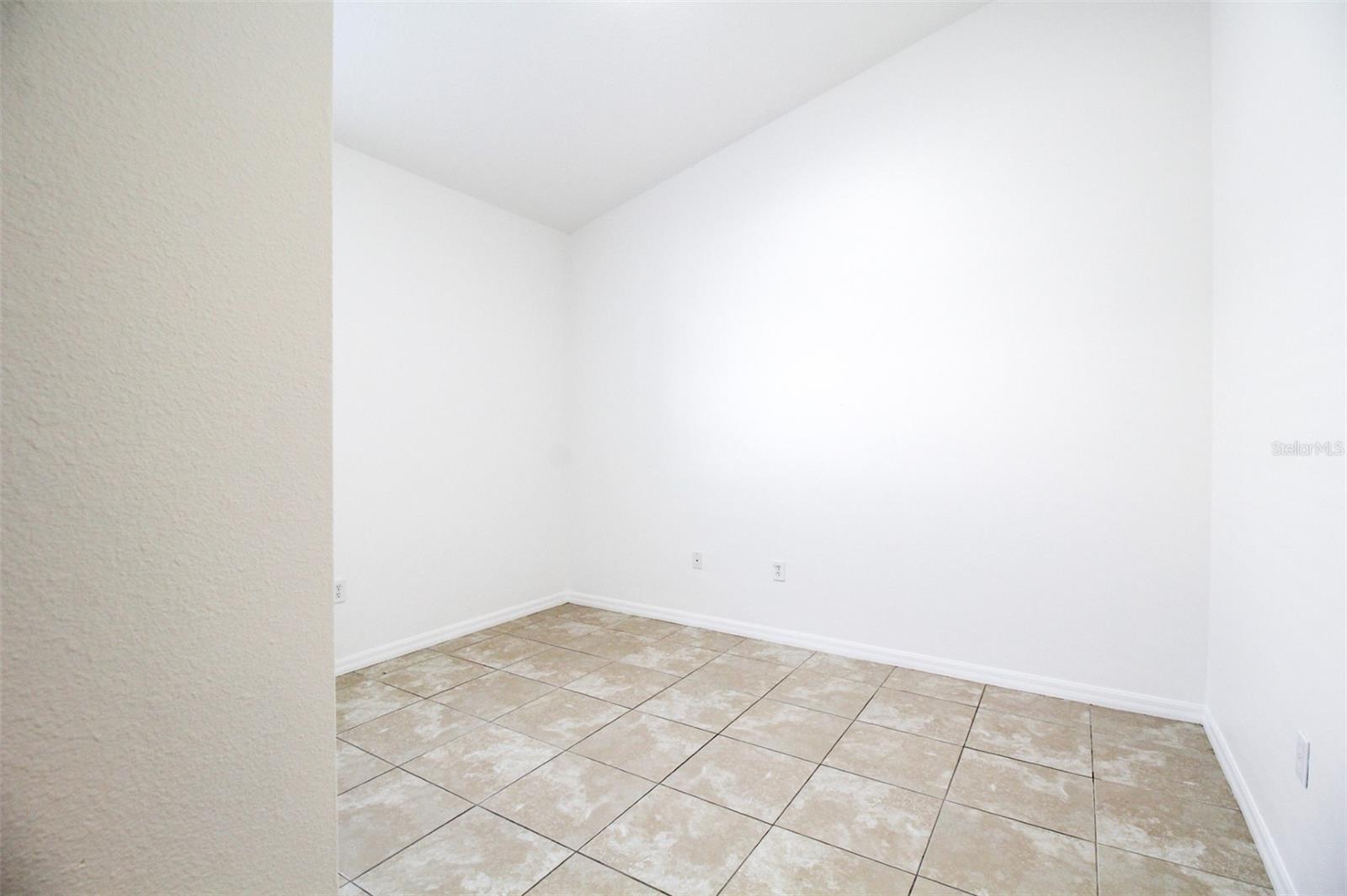 TARA PH III SUBPHASE H - Residential Lease
