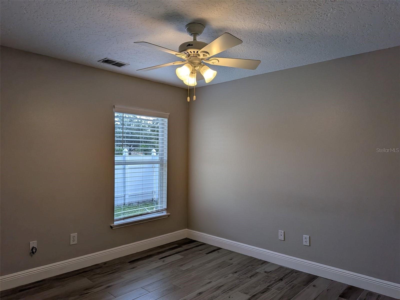 EAST LAKE COVE PH 2 - Residential Lease