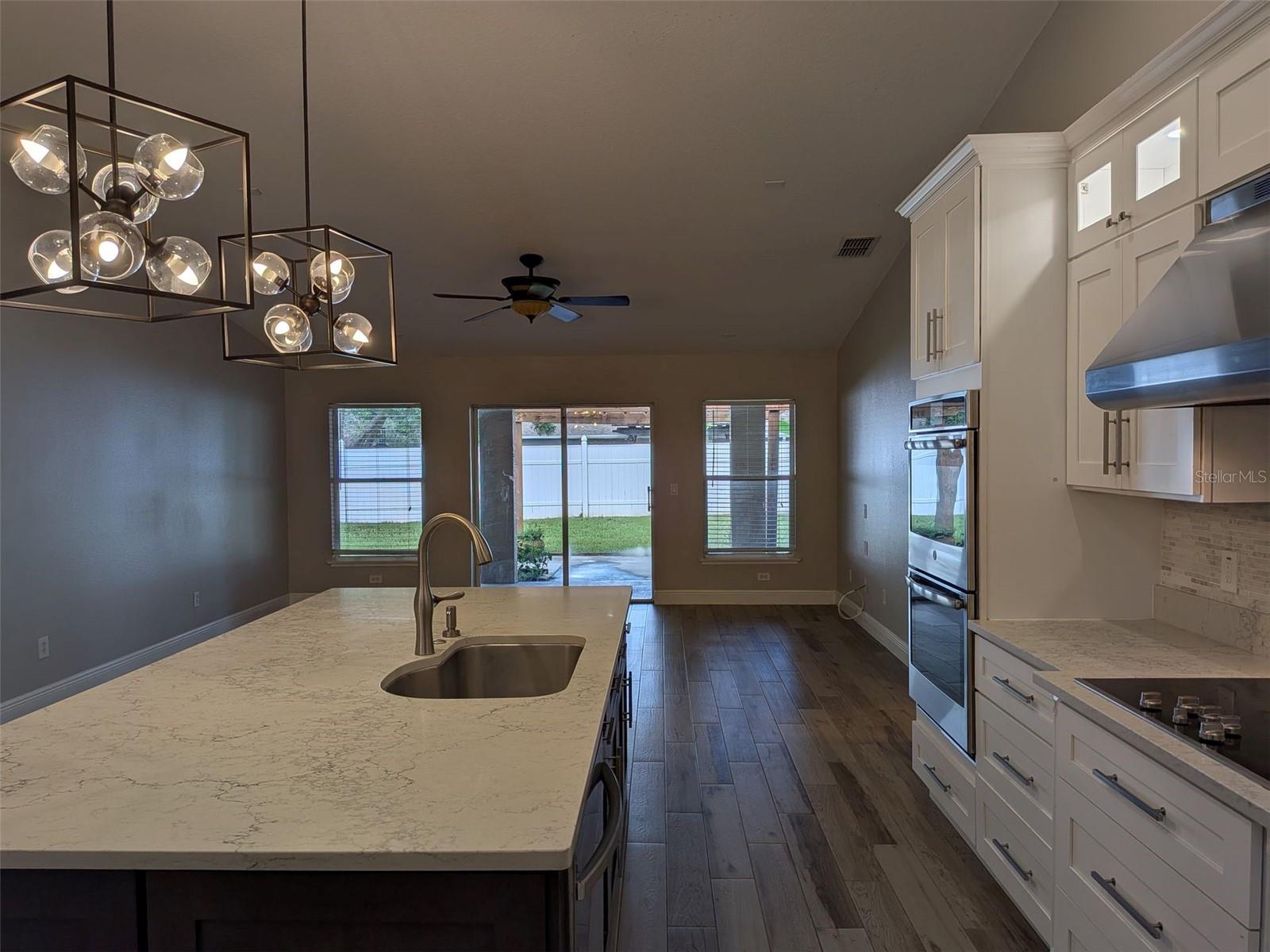EAST LAKE COVE PH 2 - Residential Lease
