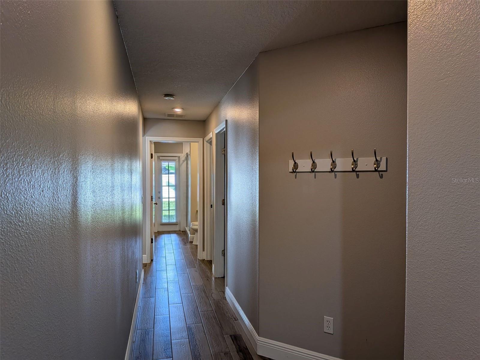 EAST LAKE COVE PH 2 - Residential Lease