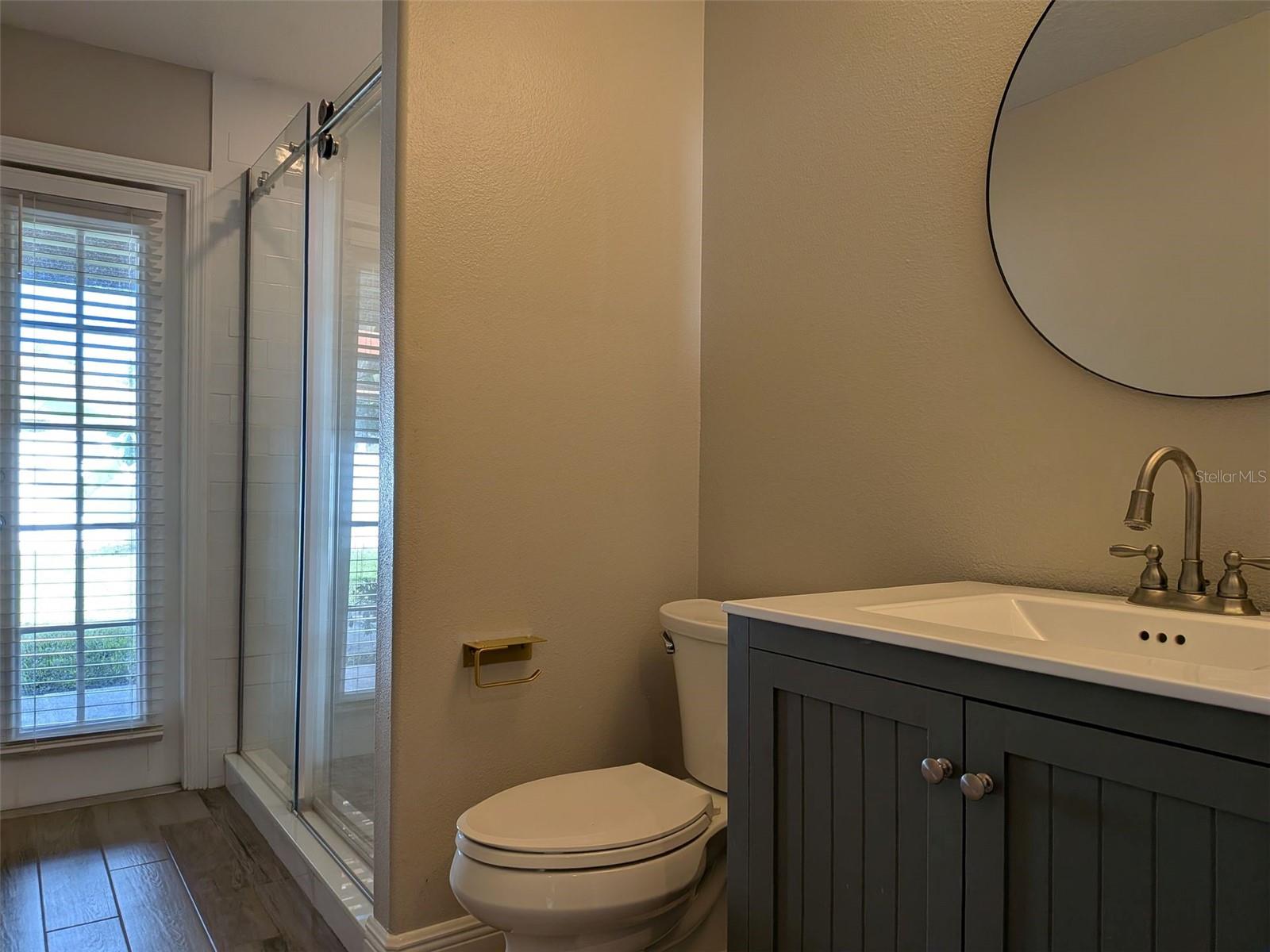 EAST LAKE COVE PH 2 - Residential Lease