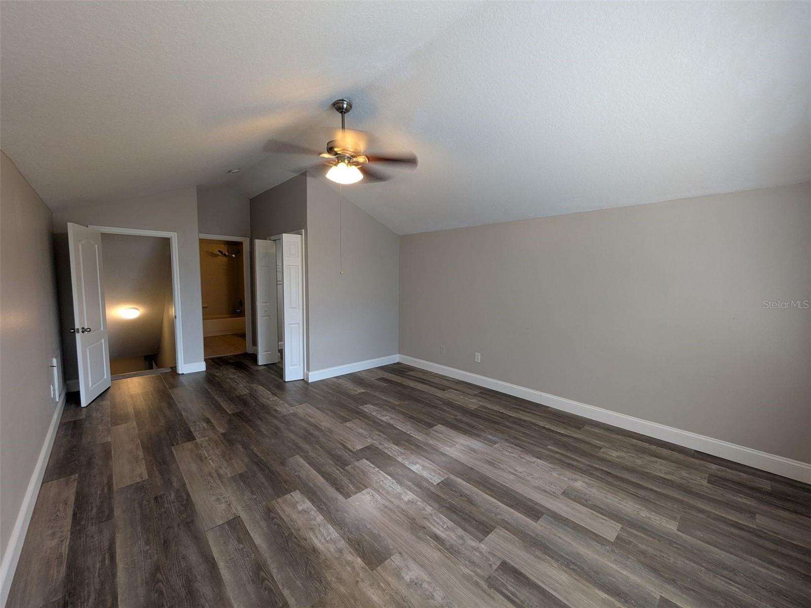 EAST LAKE COVE PH 2 - Residential Lease