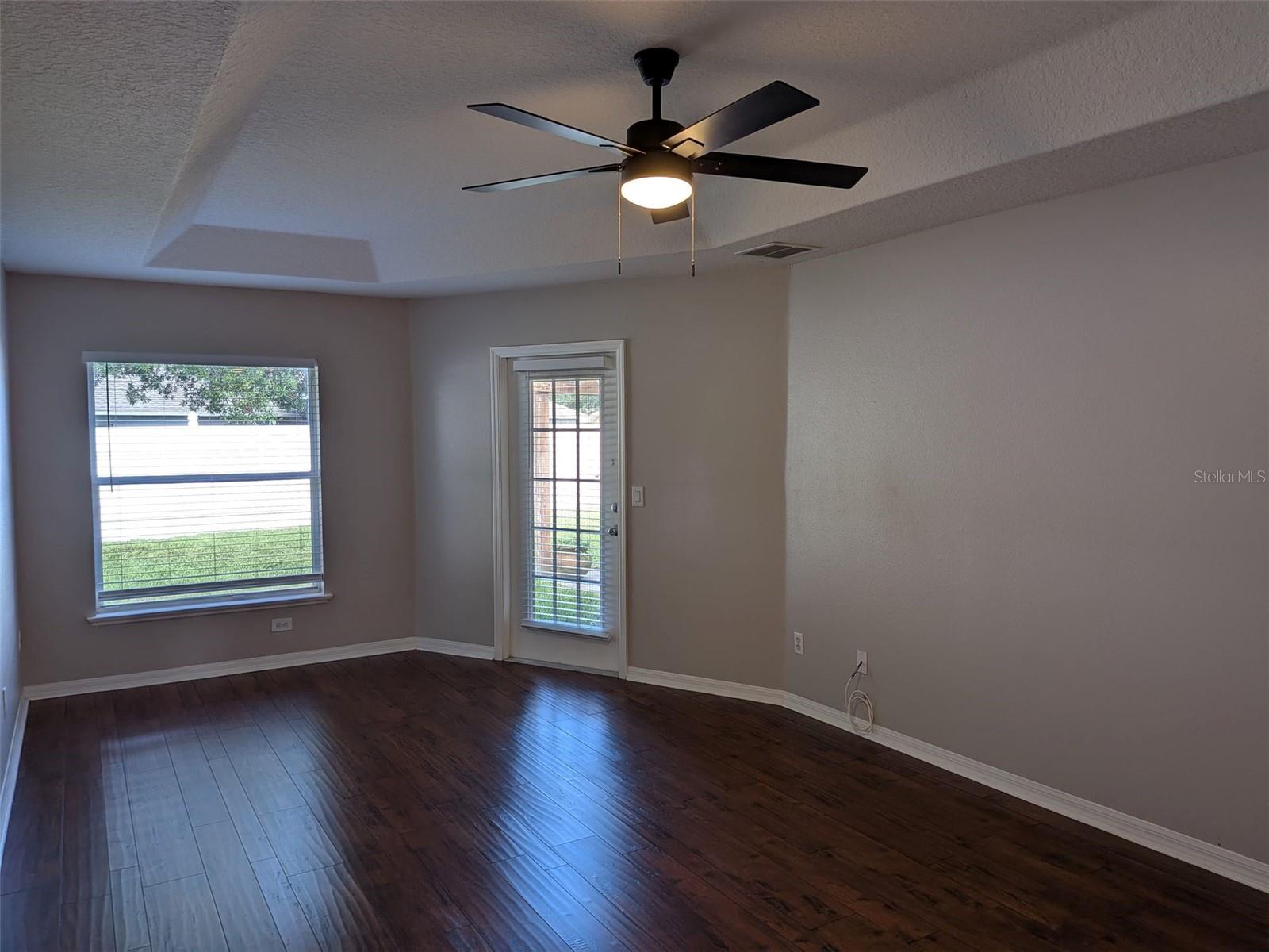 EAST LAKE COVE PH 2 - Residential Lease