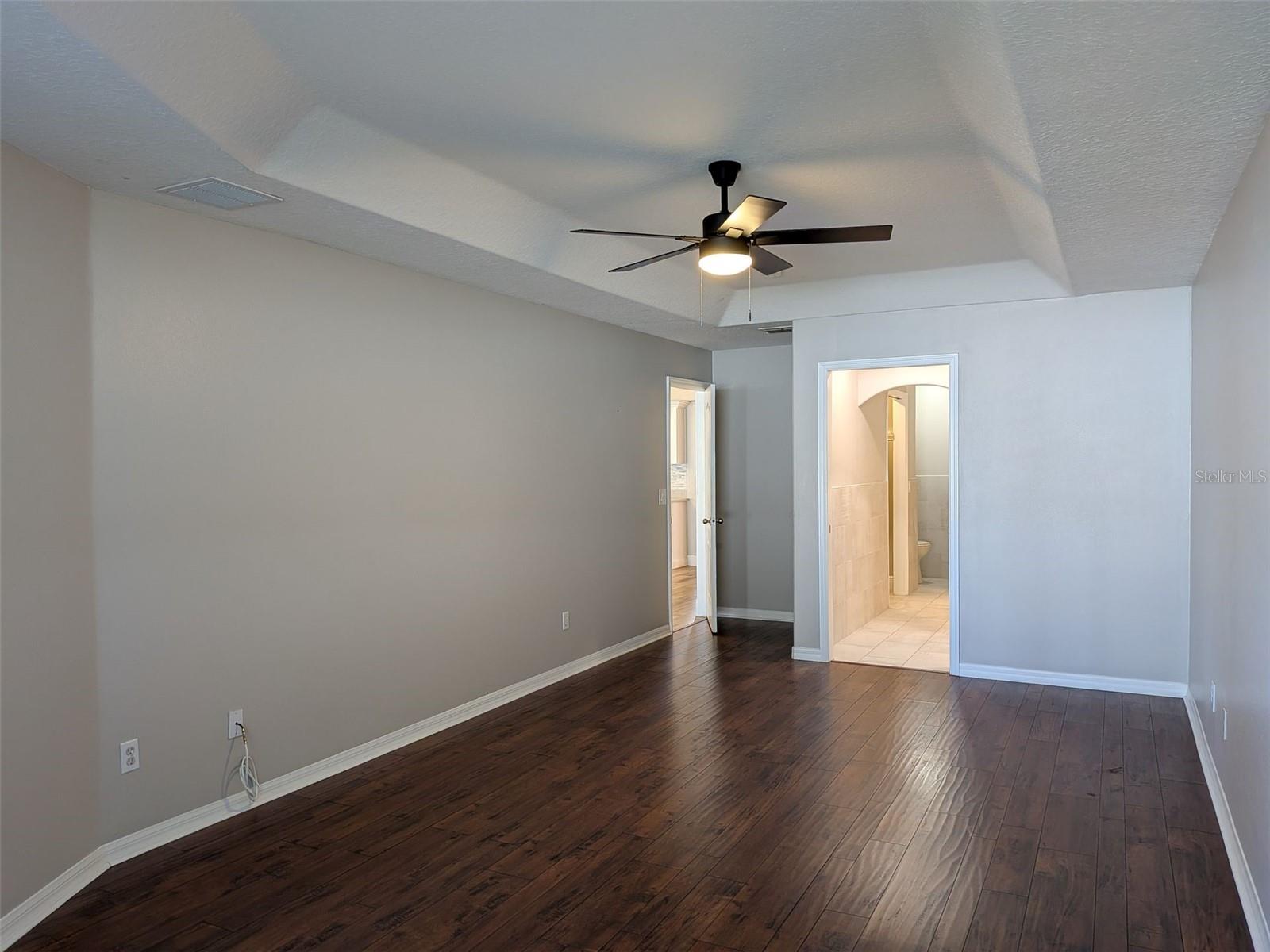 EAST LAKE COVE PH 2 - Residential Lease