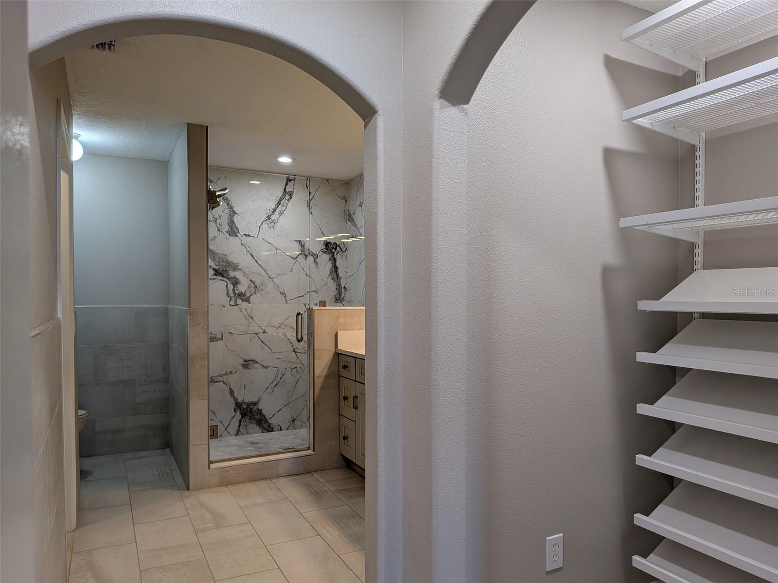 EAST LAKE COVE PH 2 - Residential Lease