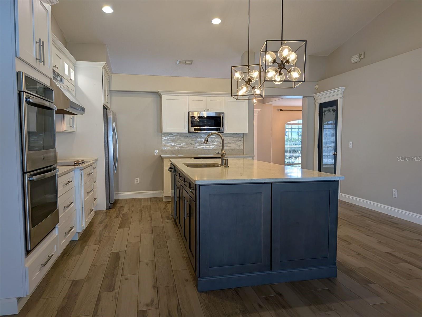 EAST LAKE COVE PH 2 - Residential Lease