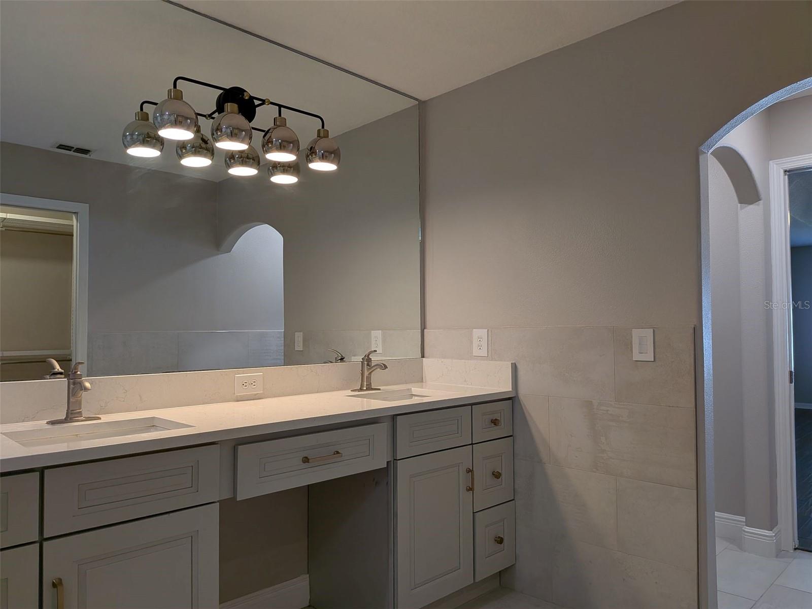 EAST LAKE COVE PH 2 - Residential Lease