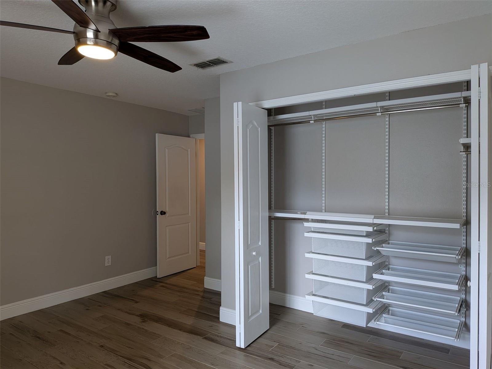 EAST LAKE COVE PH 2 - Residential Lease