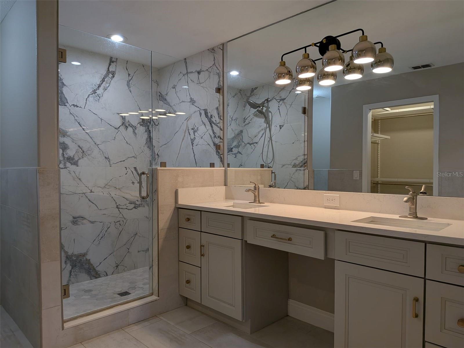 EAST LAKE COVE PH 2 - Residential Lease