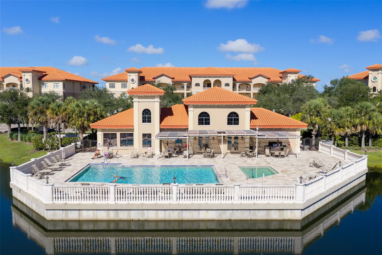7702 LAKE VISTA COURT 303
