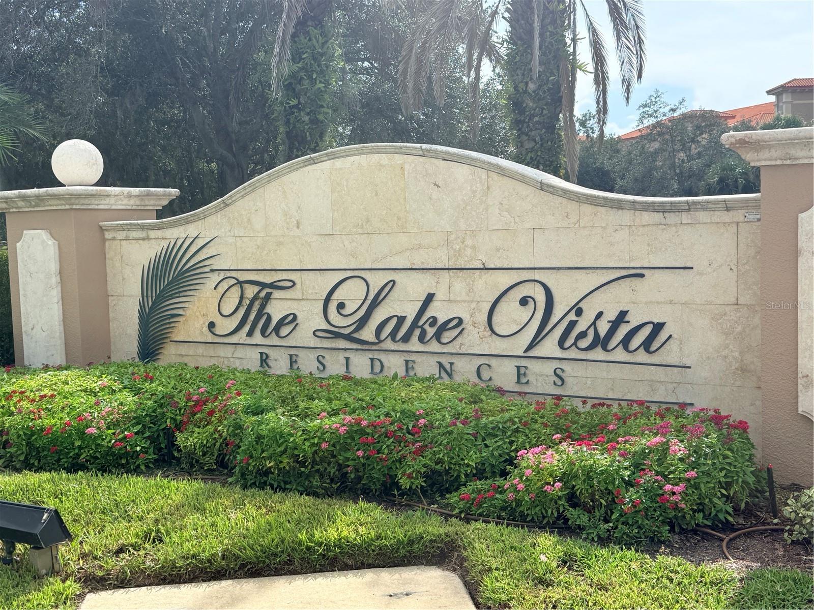 7702 LAKE VISTA COURT 303, LAKEWOOD RANCH, FL, 34202 2 7702 LAKE VISTA COURT 303