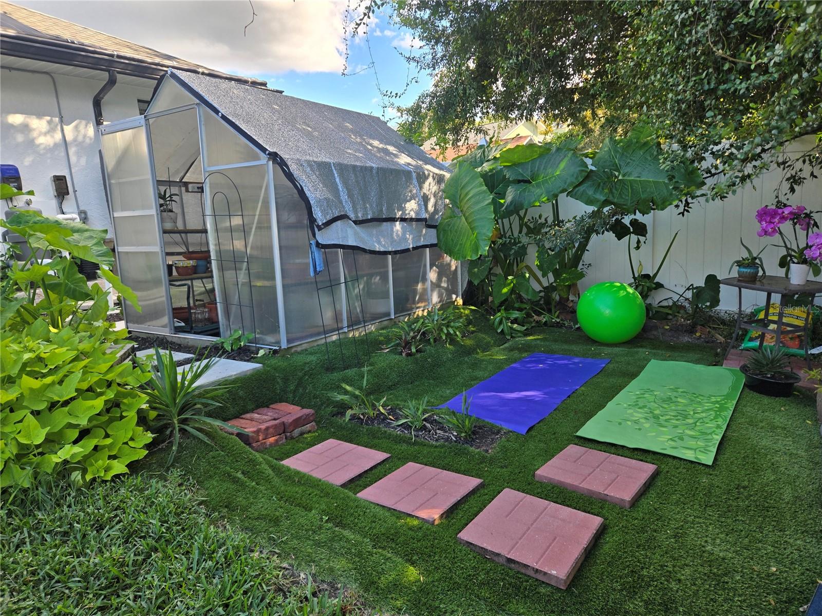 WINDSTREAM - Residential