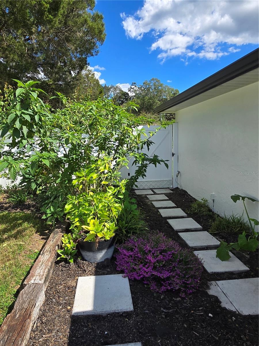 WINDSTREAM - Residential