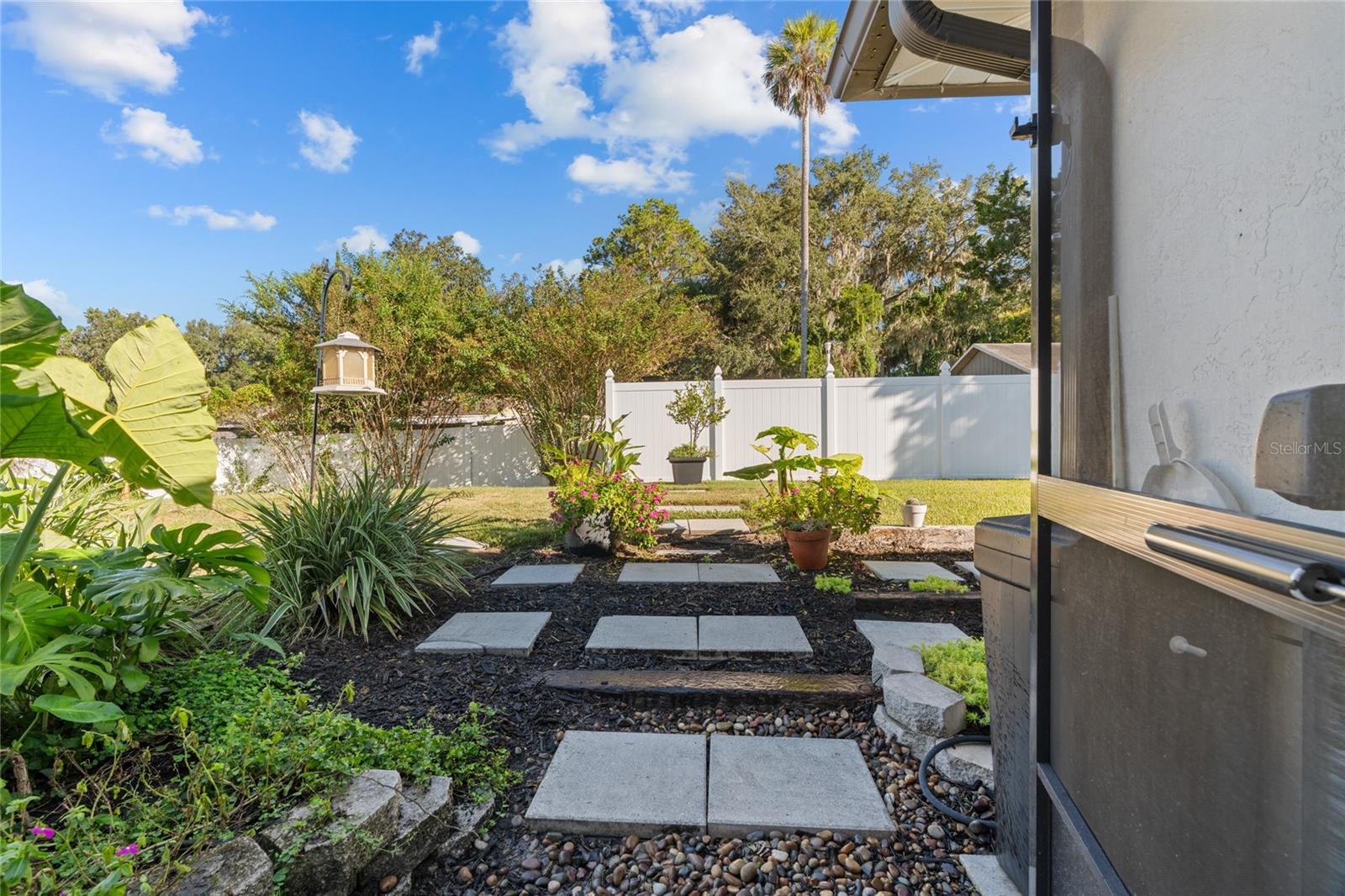 WINDSTREAM - Residential