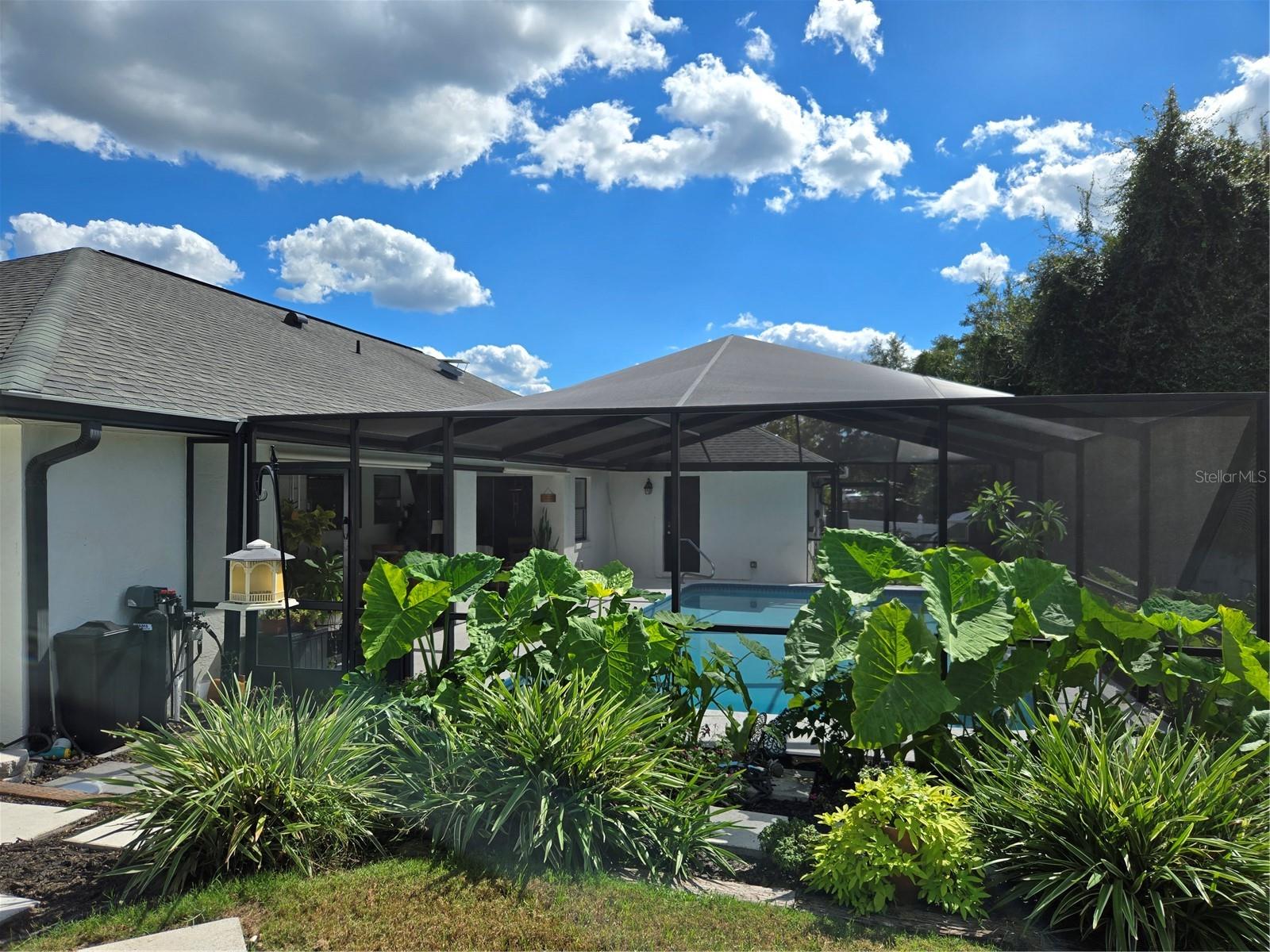 WINDSTREAM - Residential