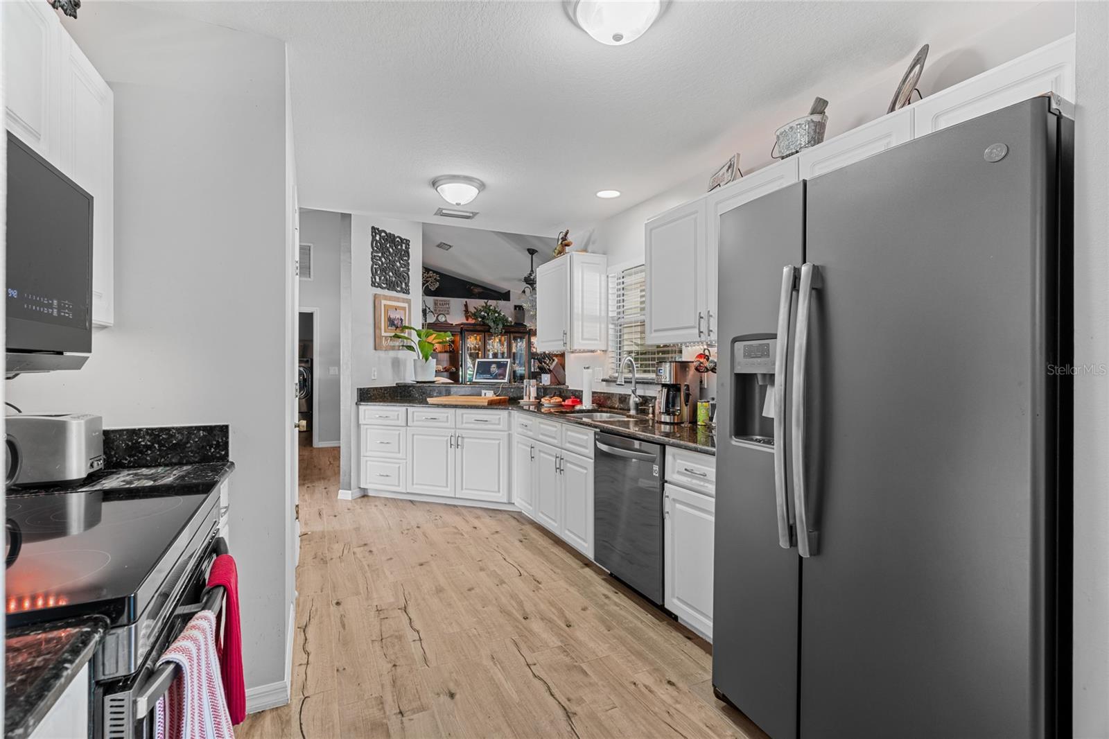 WINDSTREAM - Residential