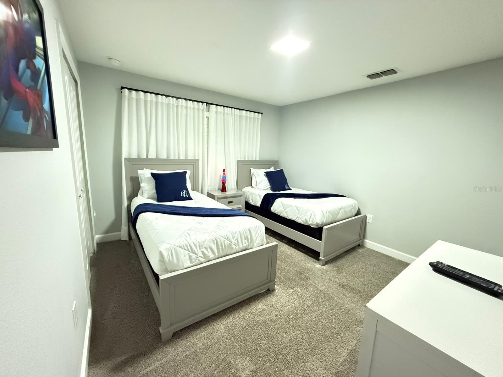 STOREY LAKE PH 3 - Residential