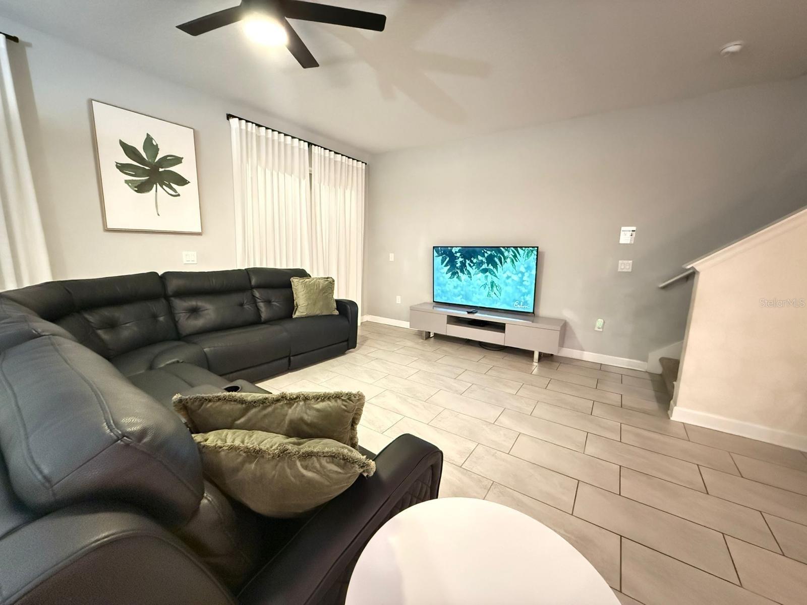 STOREY LAKE PH 3 - Residential