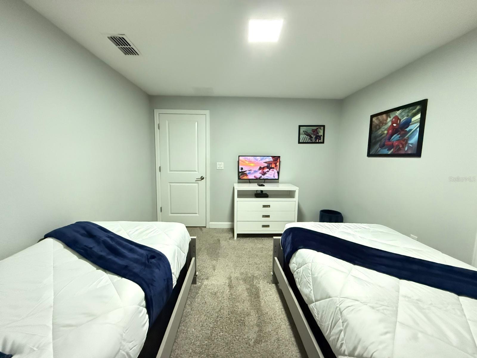 STOREY LAKE PH 3 - Residential