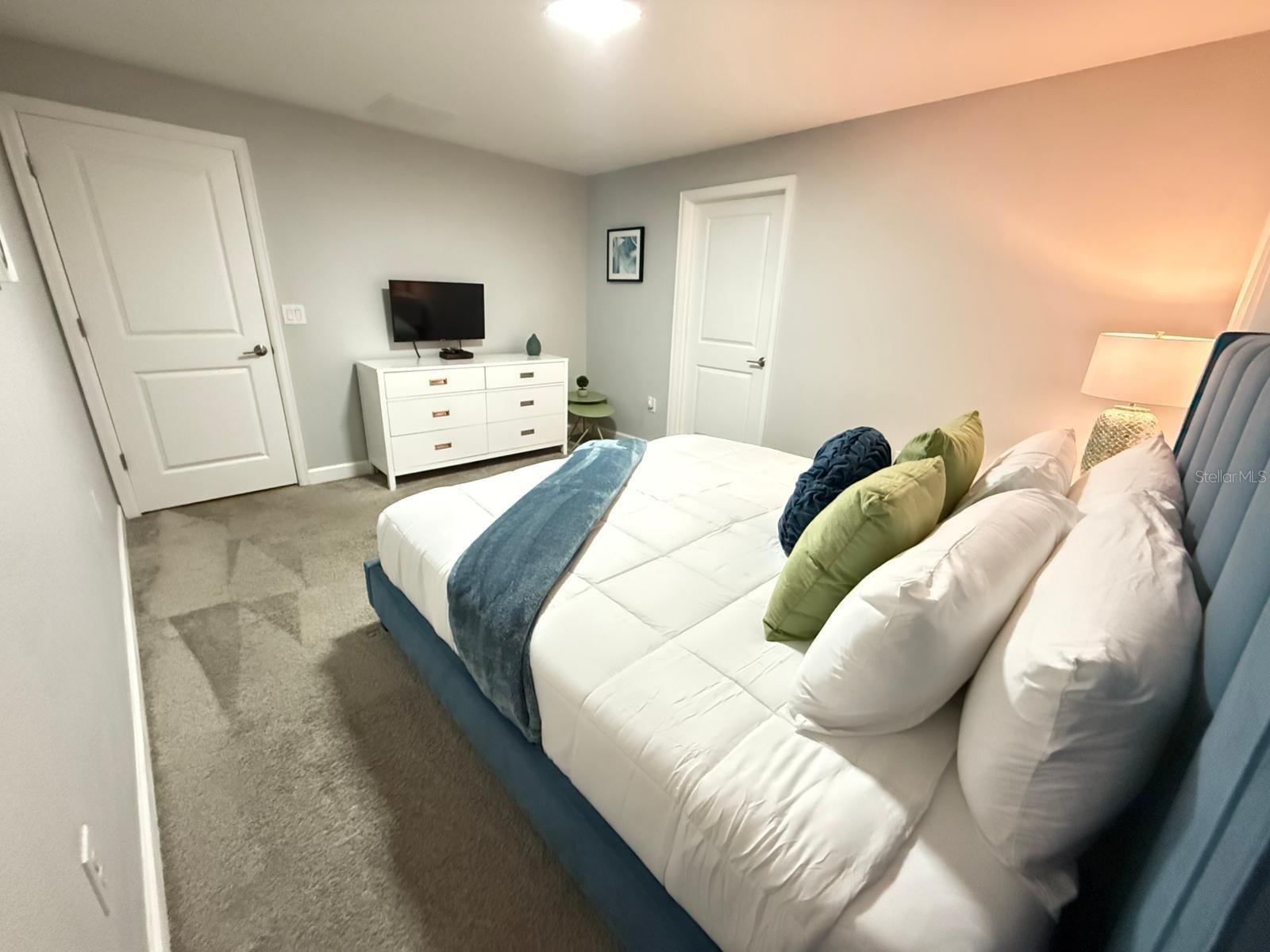 STOREY LAKE PH 3 - Residential