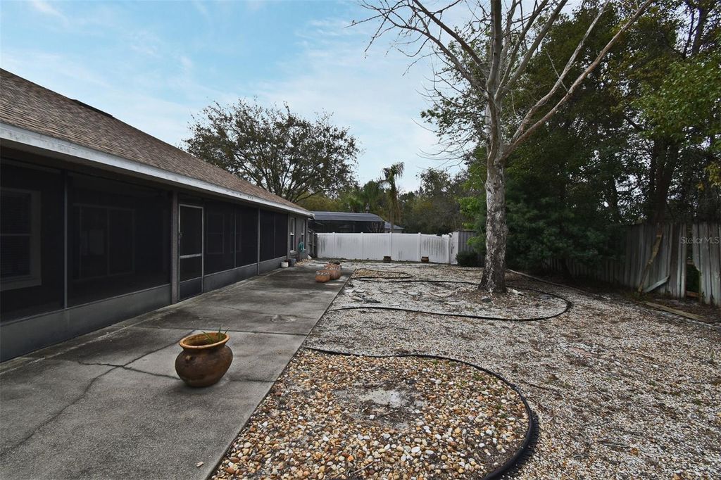 listing image 40