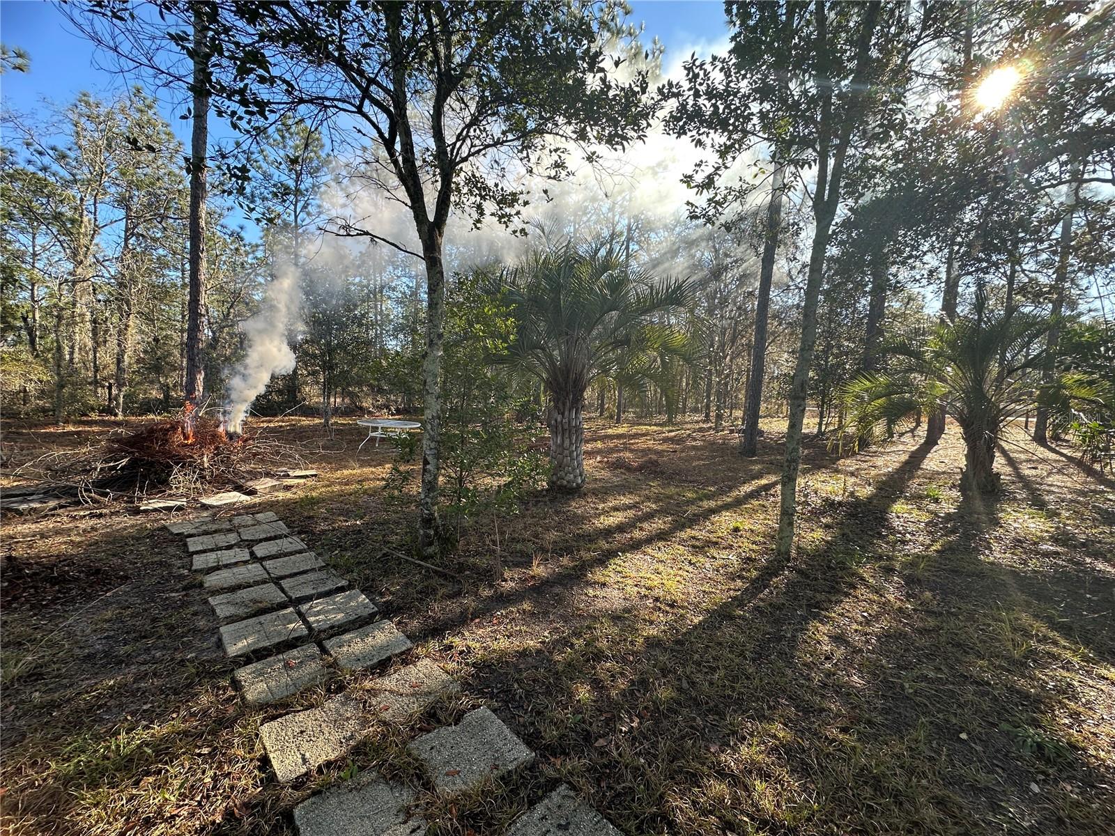 RAINBOW LAKES ESTATE - Residential